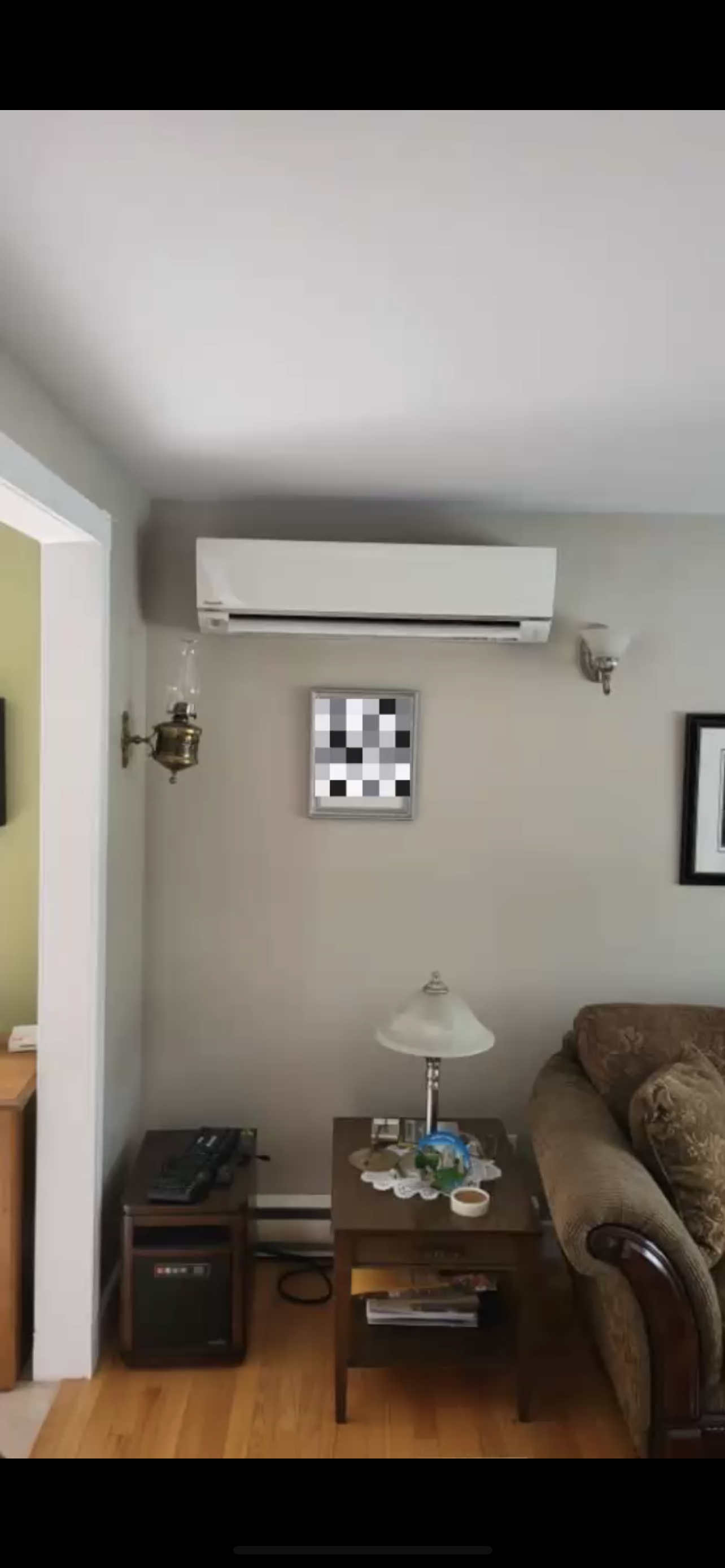 Mini split indoor head unit installed in living room